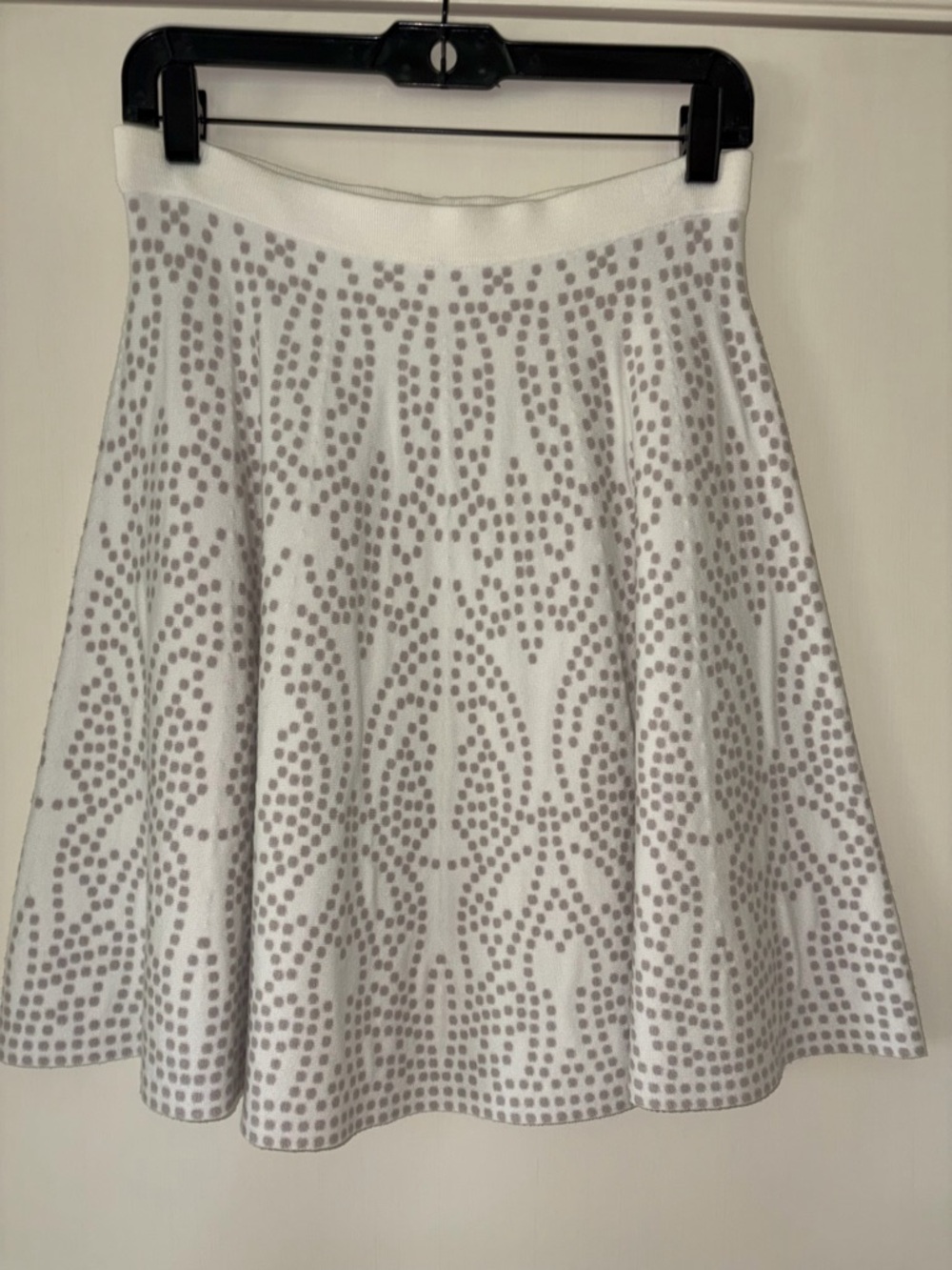 Saks 5th Avenue White and Taupe Patterned Flared Skirt NWT